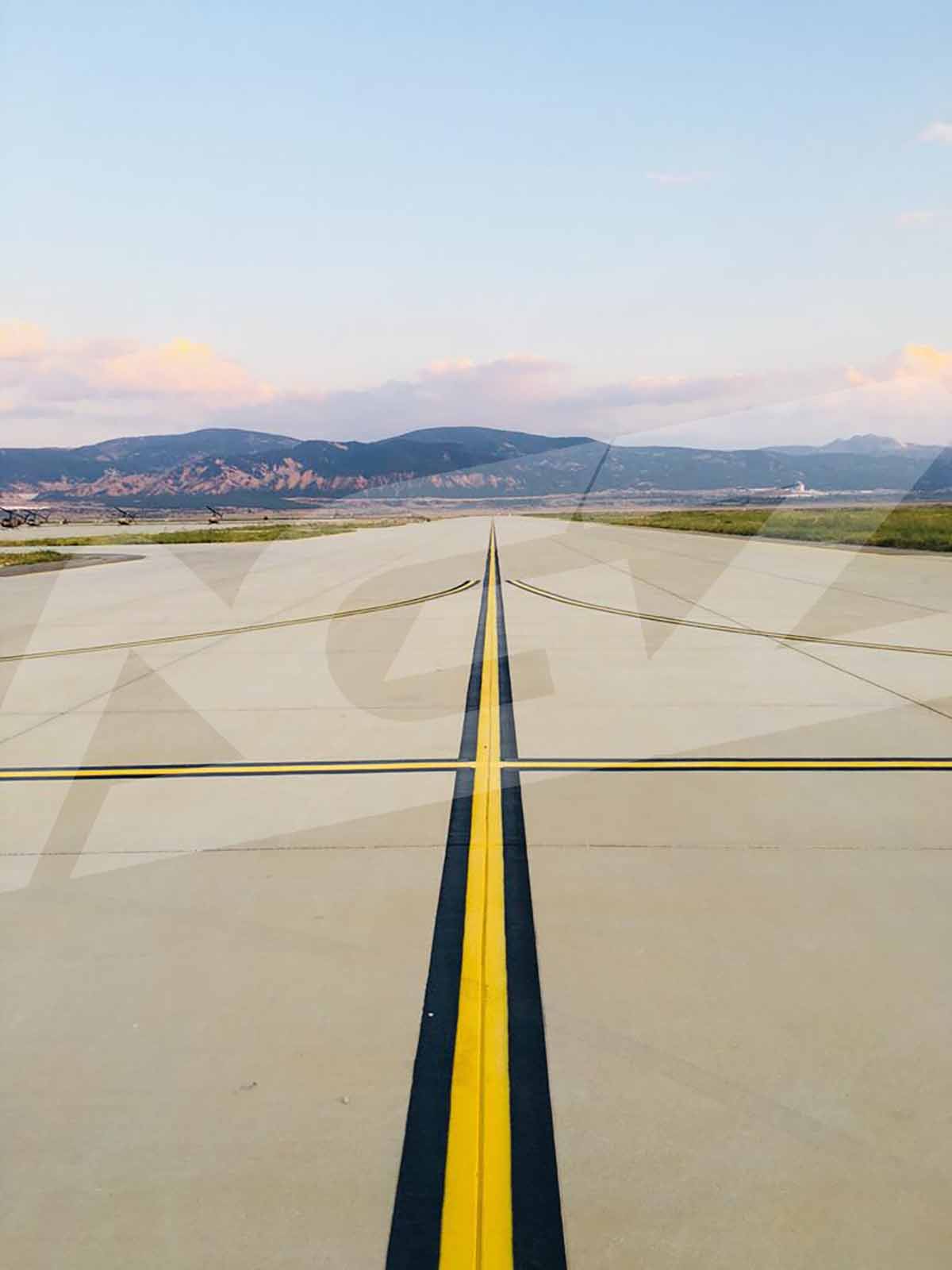 Havaalanı Pist-Apron Çizgileri ve Banket Boyama Uygulamaları